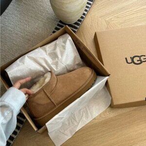 UGG Classic Ultra Mini Water-Resistant Women's Booties